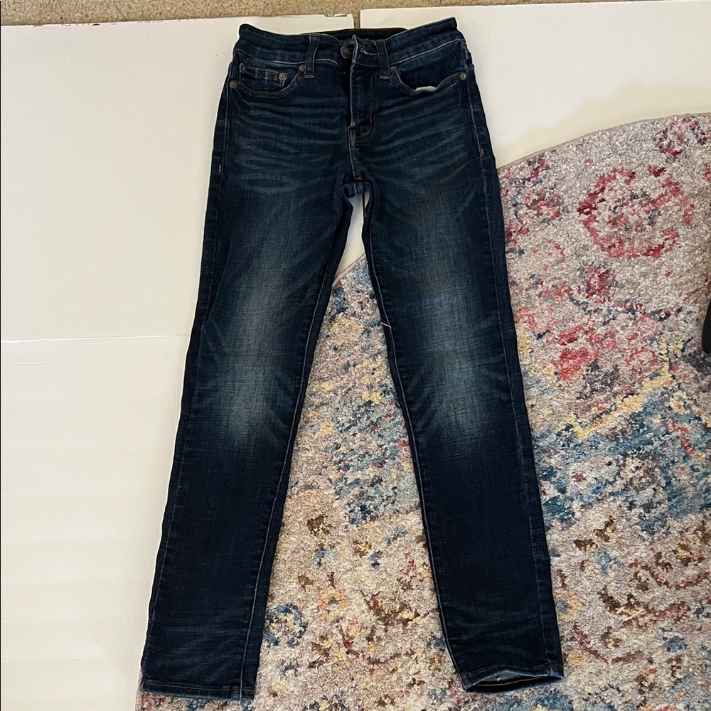 American Eagle Outfitters Dark Blue Jeans